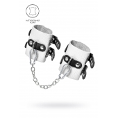 Бело-черные наручники с двумя ремешками и люверсами - Pecado - купить с доставкой в Димитровграде