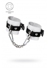 Бело-черные кожаные наручники с одним ремешком с люверсами - Pecado - купить с доставкой в Димитровграде