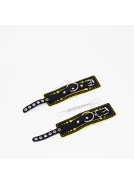 Черно-желтые кожаные наручники с жёлтой строчкой - Crazy Handmade - купить с доставкой в Димитровграде