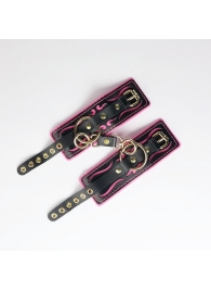 Черные кожаные наручники с розовой строчкой - Crazy Handmade - купить с доставкой в Димитровграде