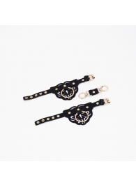 Черные кожаные наручники с клепками, кольцами и золотистой фурнитурой - Crazy Handmade - купить с доставкой в Димитровграде