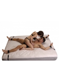 Бондаж для фиксации на кровати Frisky Bedroom Restraint Kit - XR Brands - купить с доставкой в Димитровграде