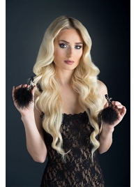 Зажимы для сосков с пухом FEATHERED NIPPLE CLAMPS - Blush Novelties - купить с доставкой в Димитровграде