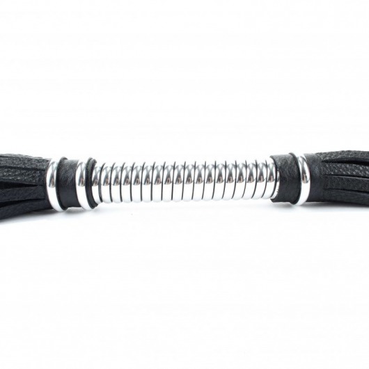 Черная длинная плеть с серебристой ручкой - 56 см. - БДСМ Арсенал - купить с доставкой в Димитровграде