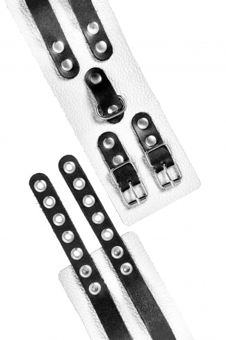 Бело-черные оковы с двумя ремешками и люверсами - Pecado - купить с доставкой в Димитровграде