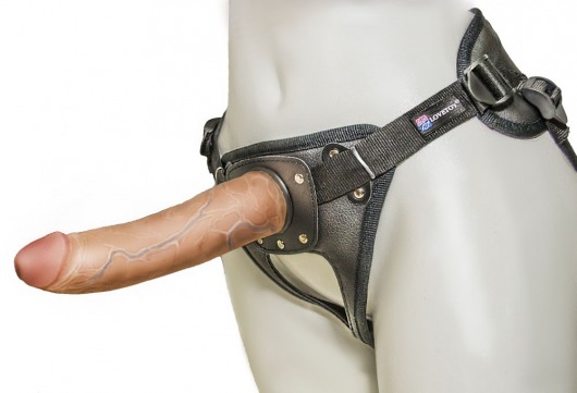 Насадка-фаллоимитатор на кожаных трусиках Harness Ultra Realistic 7  - 18 см. - LOVETOY (А-Полимер) - купить с доставкой в Димитровграде
